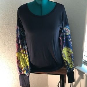 LOVEU.DEAR long-sleeved shirt / dark gray with fun sleeves / size large